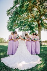 must have photo of bride and bridesmaid